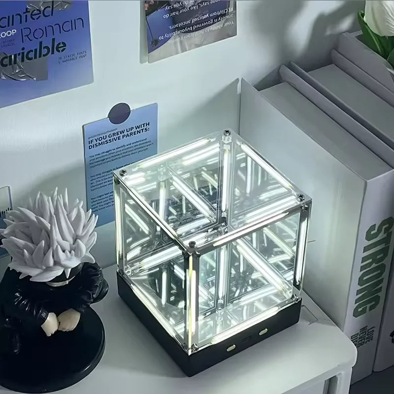 4D  Infinity Mirror Desk Light